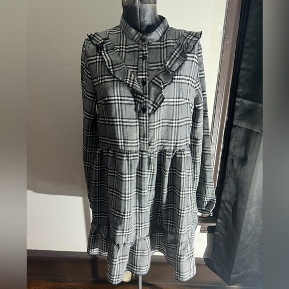 ☀️ SHEIN Ruffle Trim Plaid Dress - Picture 1 of 3